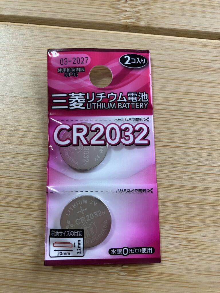 CR2032